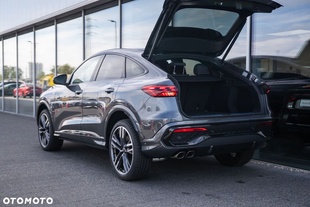 Audi Q5 Sportback - 10
