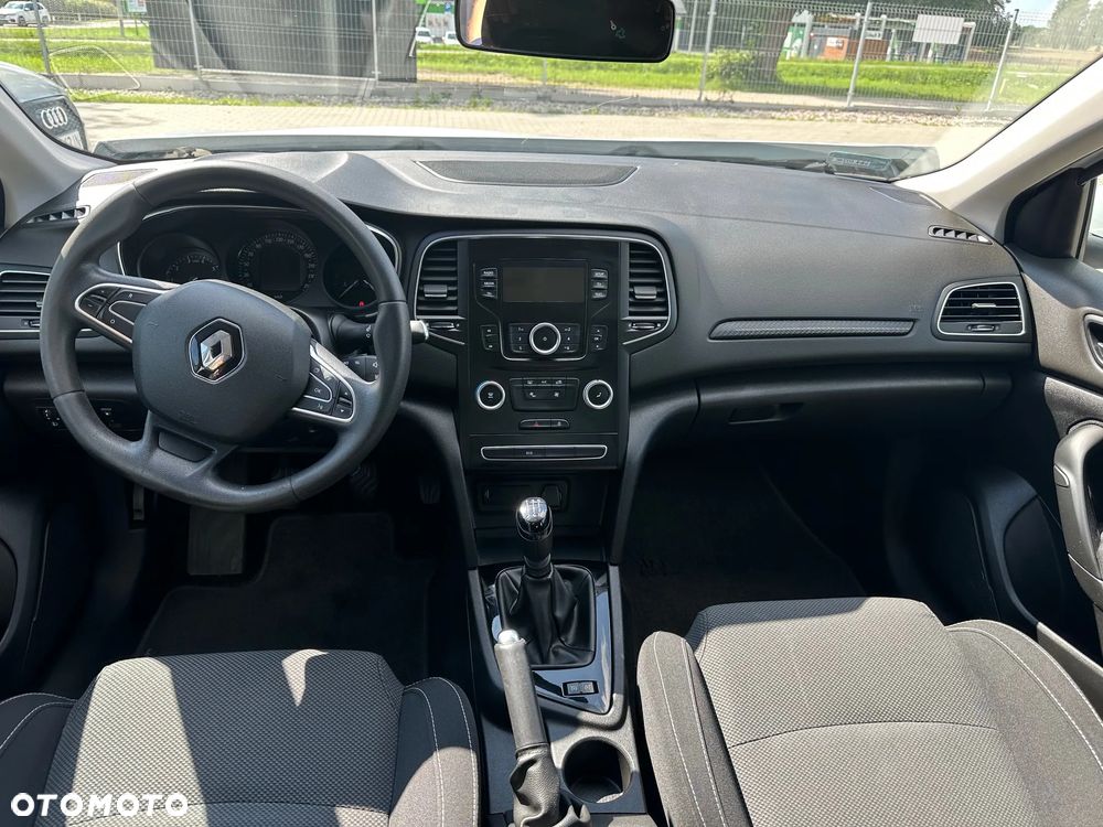 Renault Megane - 11