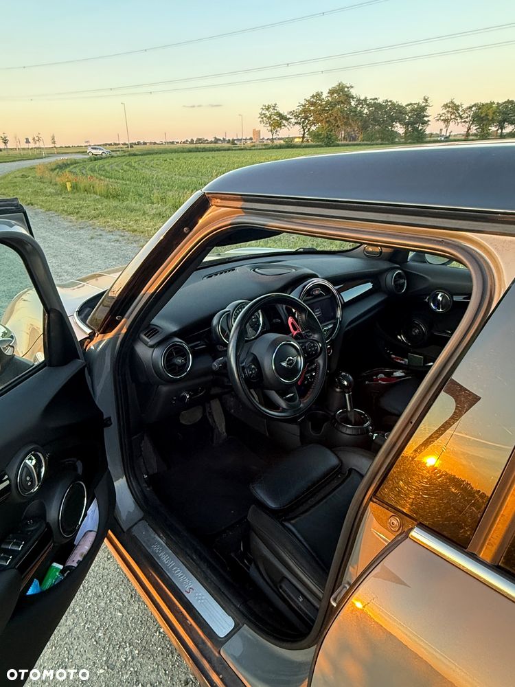 MINI Cooper S - 8