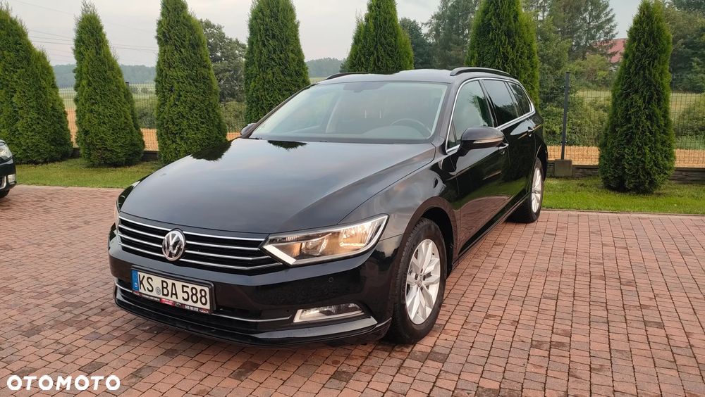 Volkswagen Passat 2.0 TDI SCR Elegance - 1