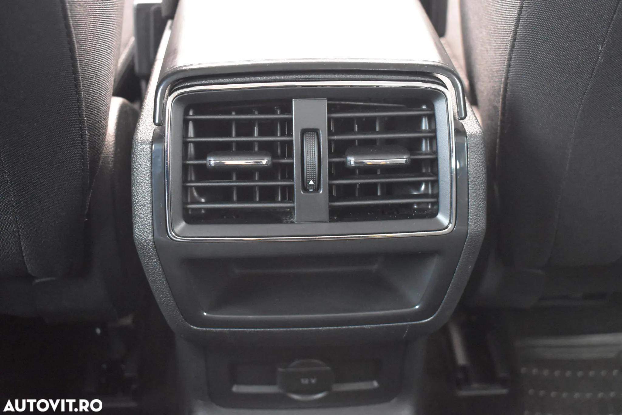 Skoda Karoq 2.0 TDI 4X4 DSG Style - 25