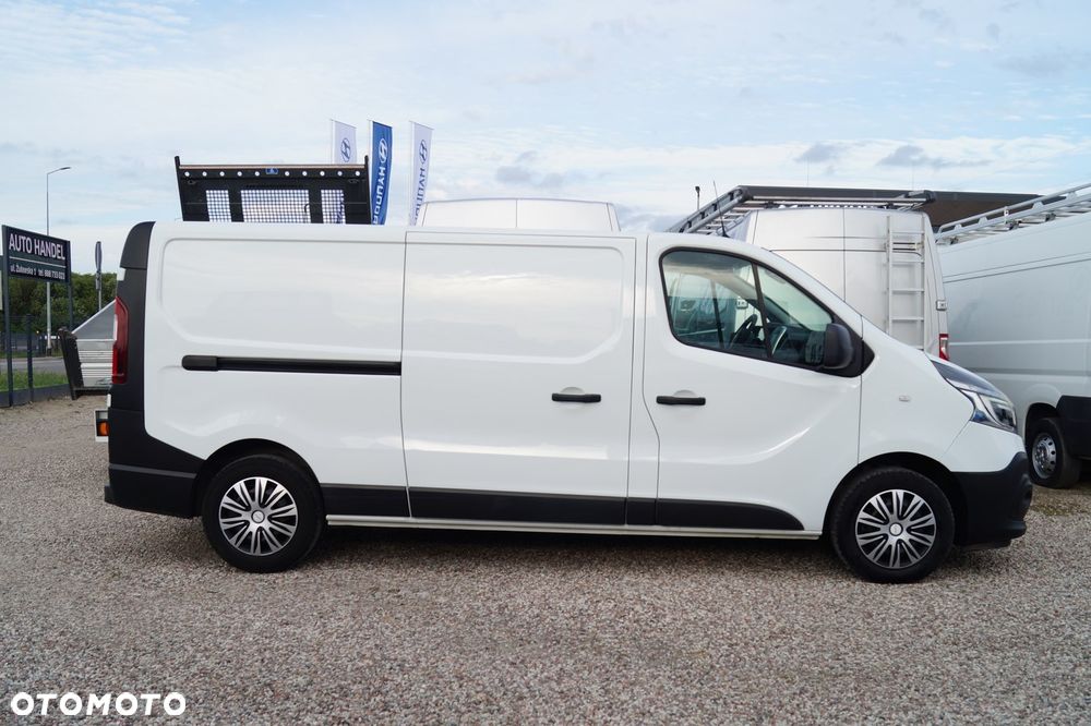 Renault Trafic - 10
