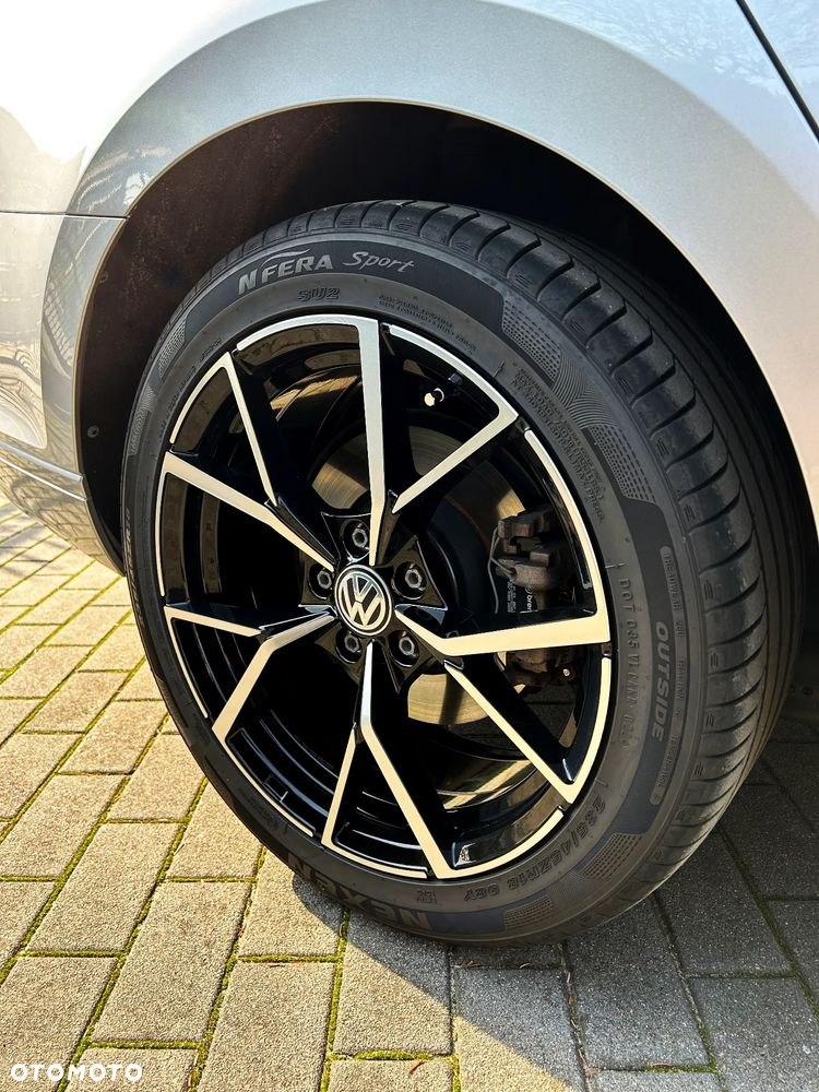 Volkswagen Passat 1.5 TSI EVO Business DSG - 27