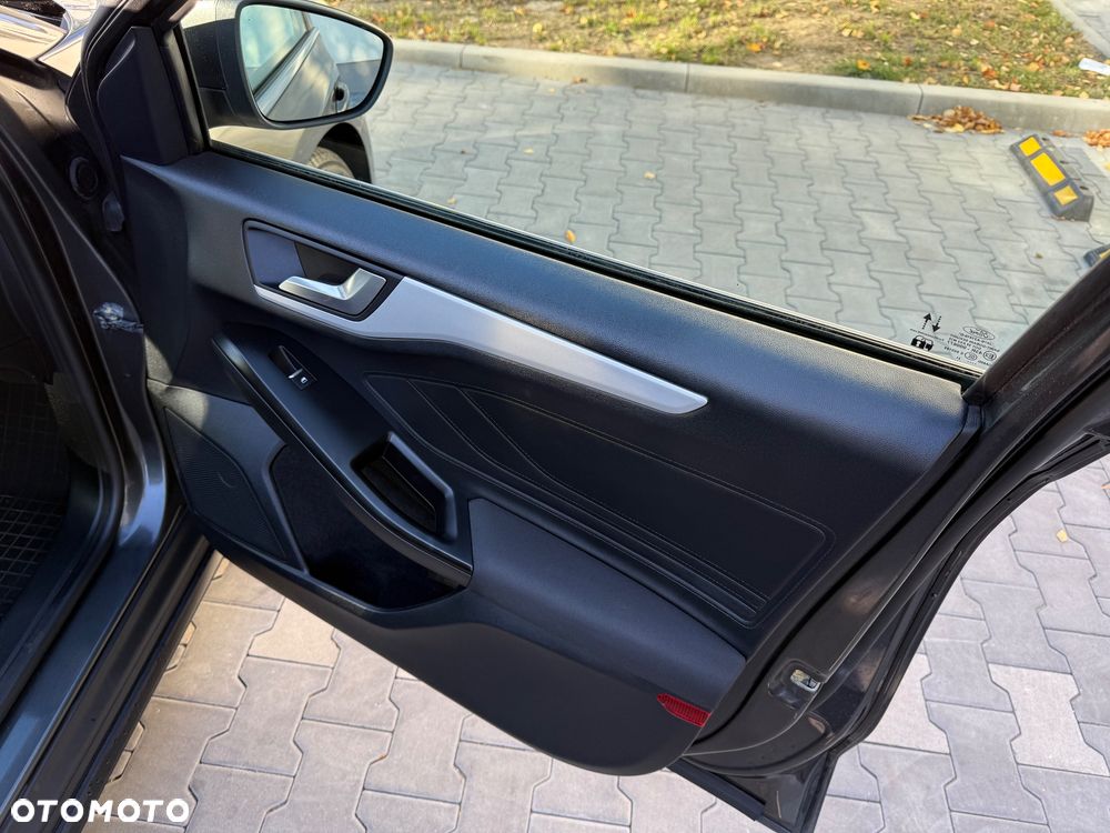 Ford Focus 1.5 EcoBlue Connected - 10