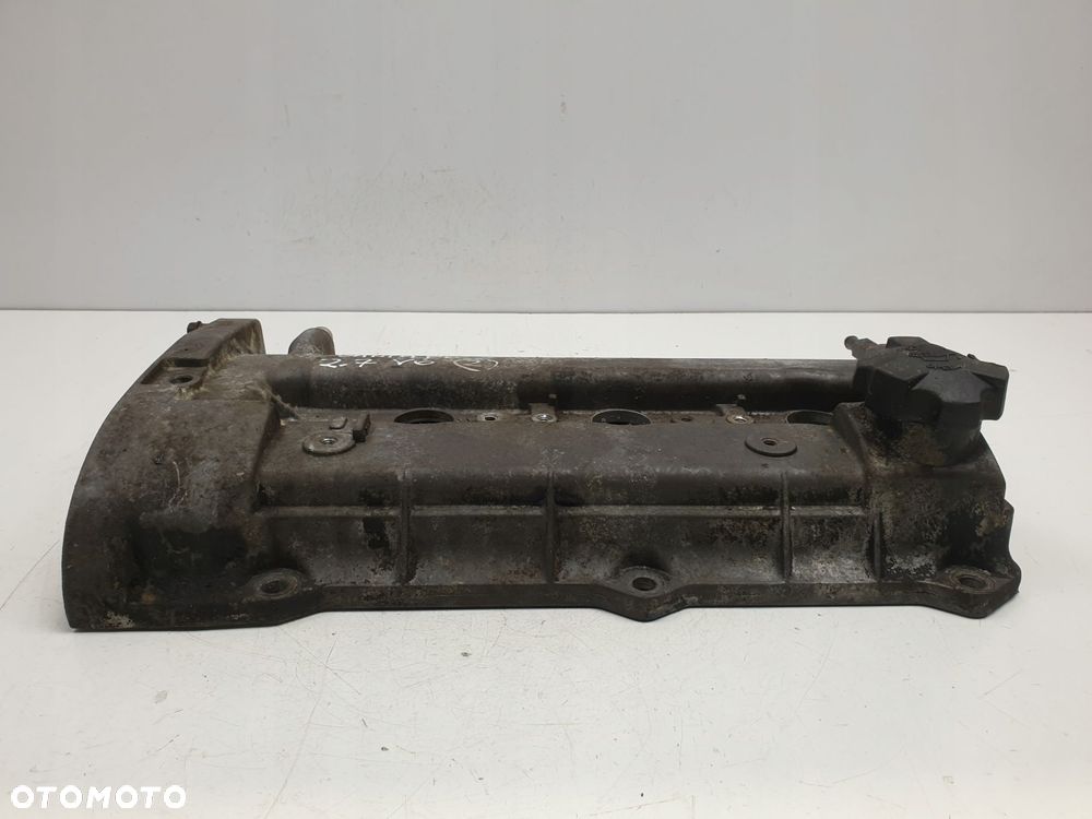 POKRYWA ZAWORÓW Hyundai Santa Fe 2.7 V6 - 3