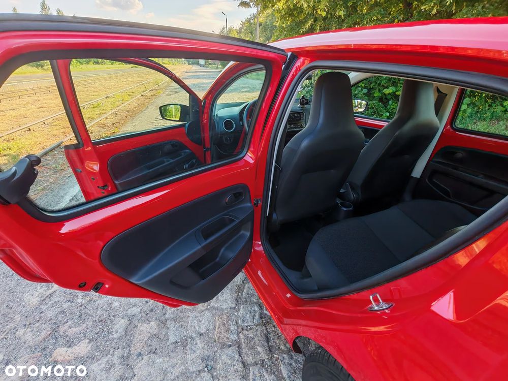 Volkswagen up! 1.0 Take - 18