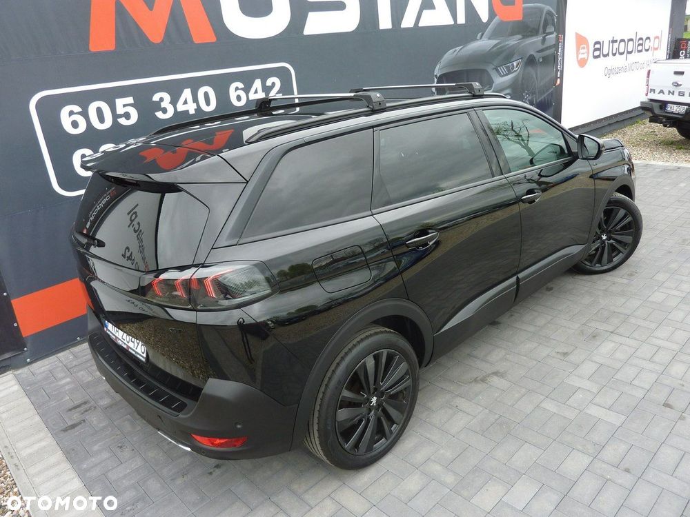 Peugeot 5008 - 8