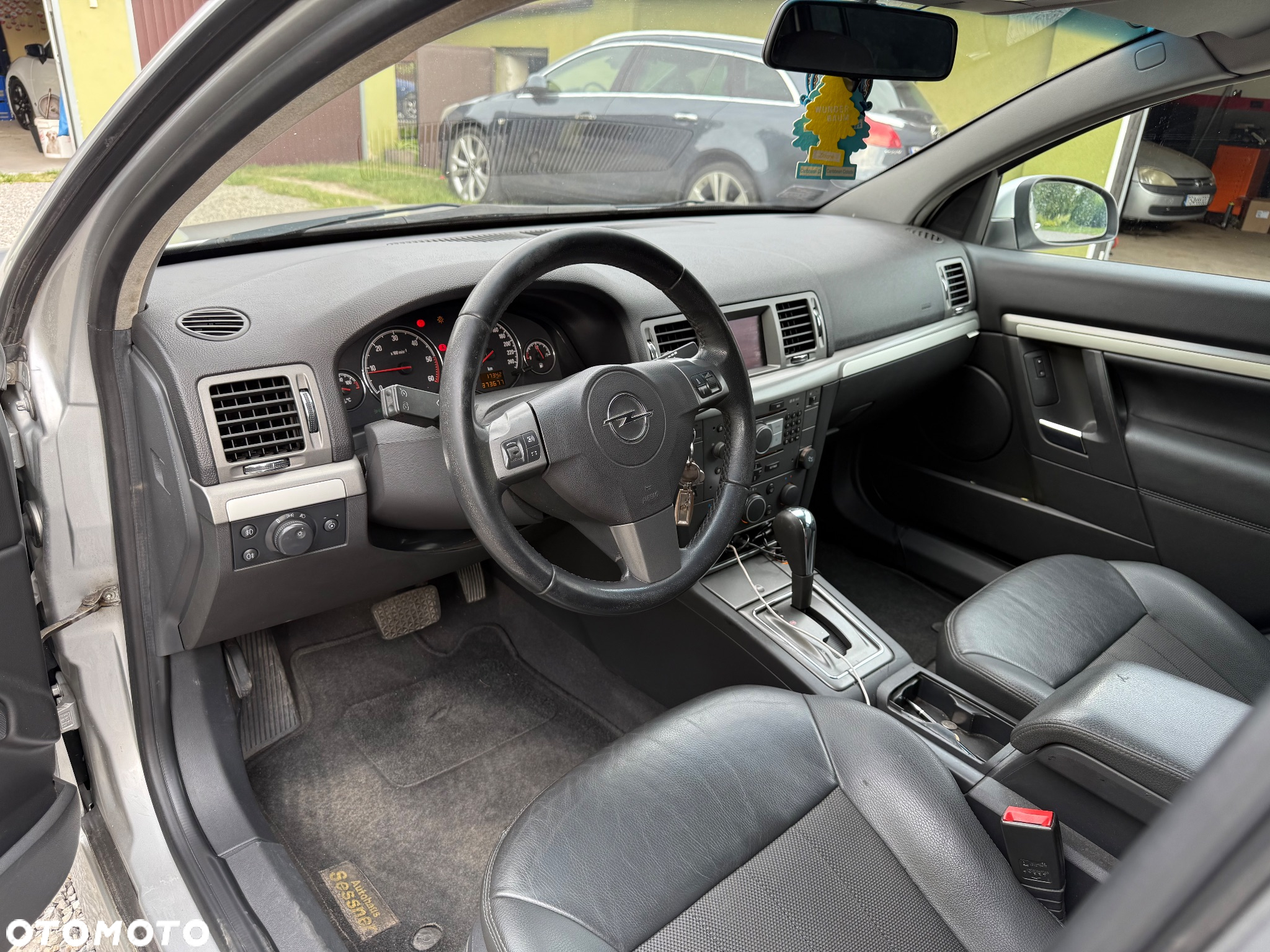 Opel Signum 1.9 CDTI Cosmo - 9