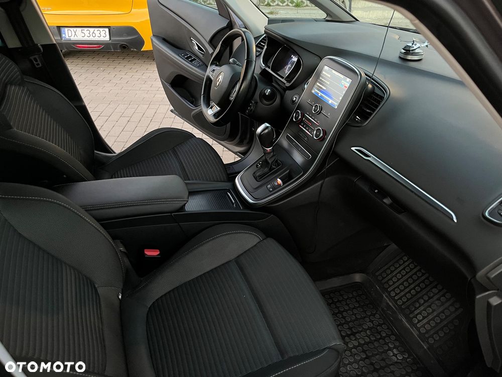 Renault Scenic 1.5 dCi Zen EDC - 27
