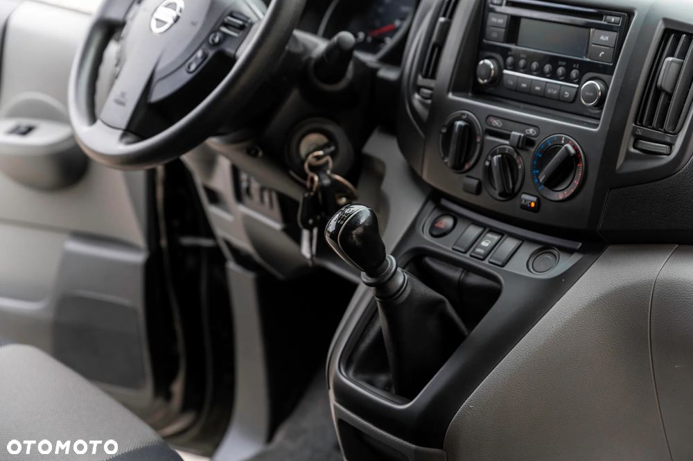 Nissan NV200 - 27