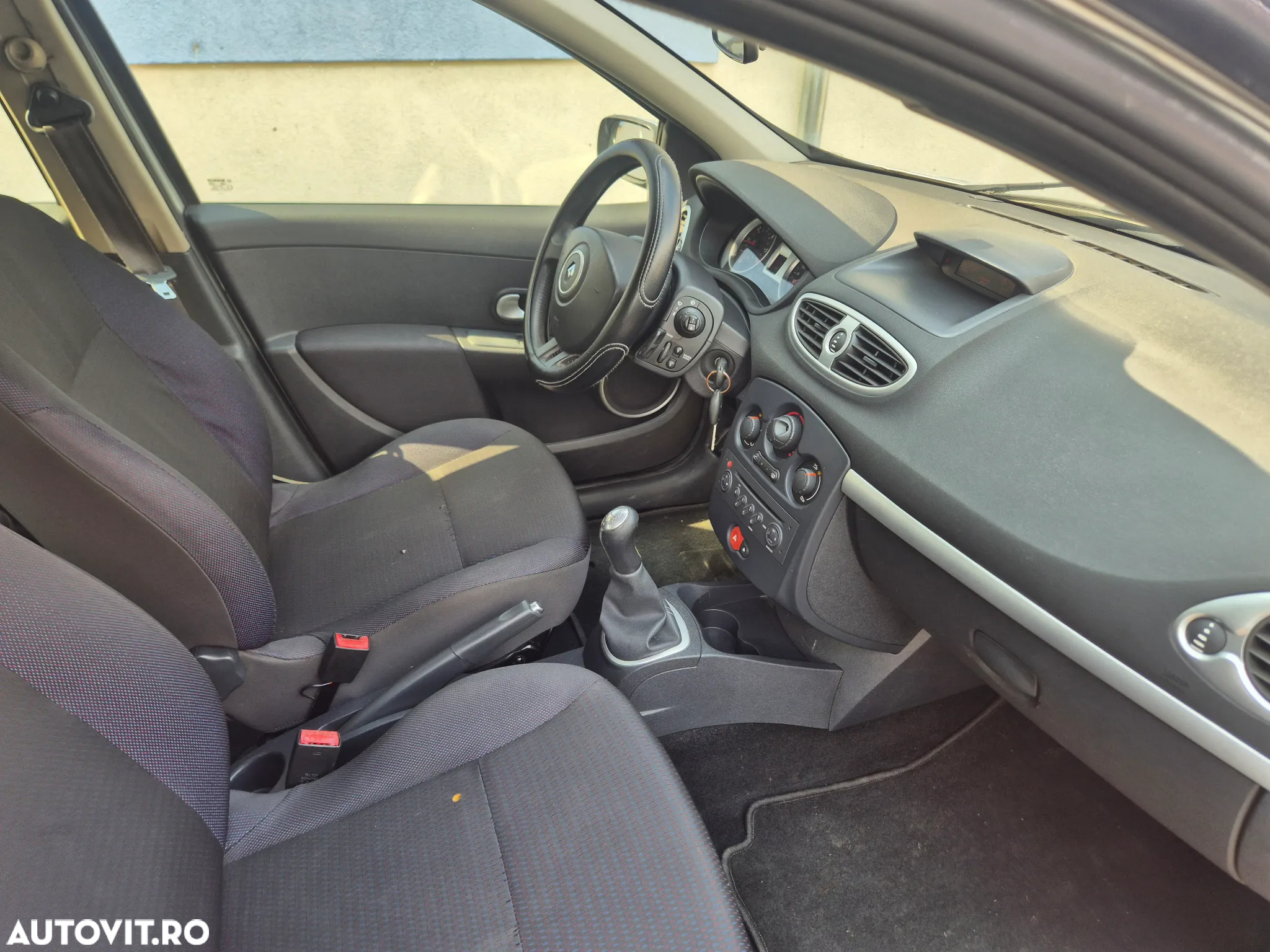 Renault Clio 1.5 dCi Dynamique - 4