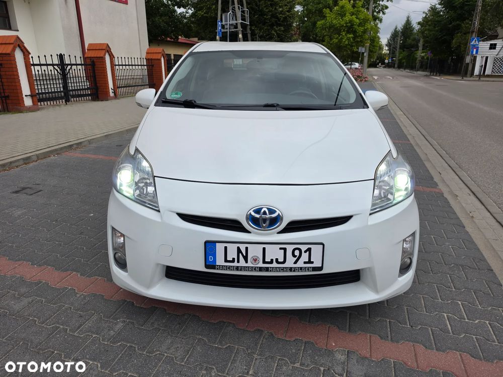 Toyota Prius 1.8 HSD Sol - 7