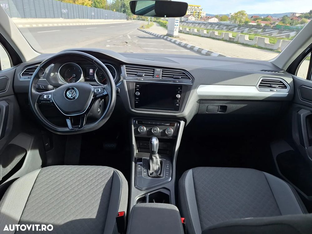 Volkswagen Tiguan 2.0 TDI 4Mot DSG Comfortline - 4