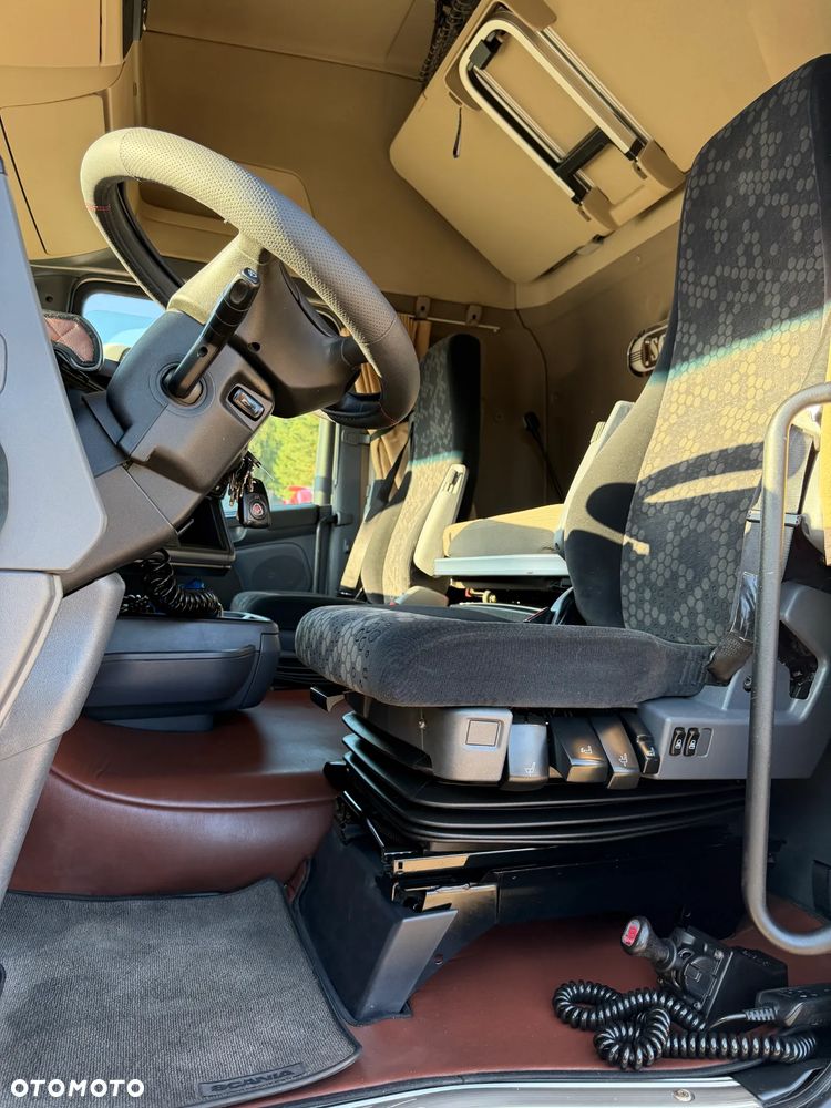 Scania R450 CROWN EDITION / HYDRAULIKA DWUOBWODOWA + 2 ZBIORNIKI PALIWOWE / RETARDER / LAMPY LED / TACHOGRAF NOWEJ GENERACJI GEN2v2 / FULL SPOJLERY / PIĘKNA SCANIA 2017 ROK !! - 22