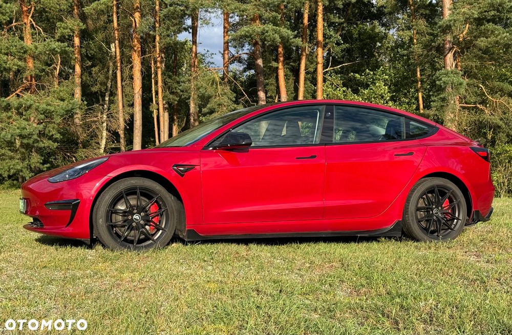 Tesla Model 3 - 2