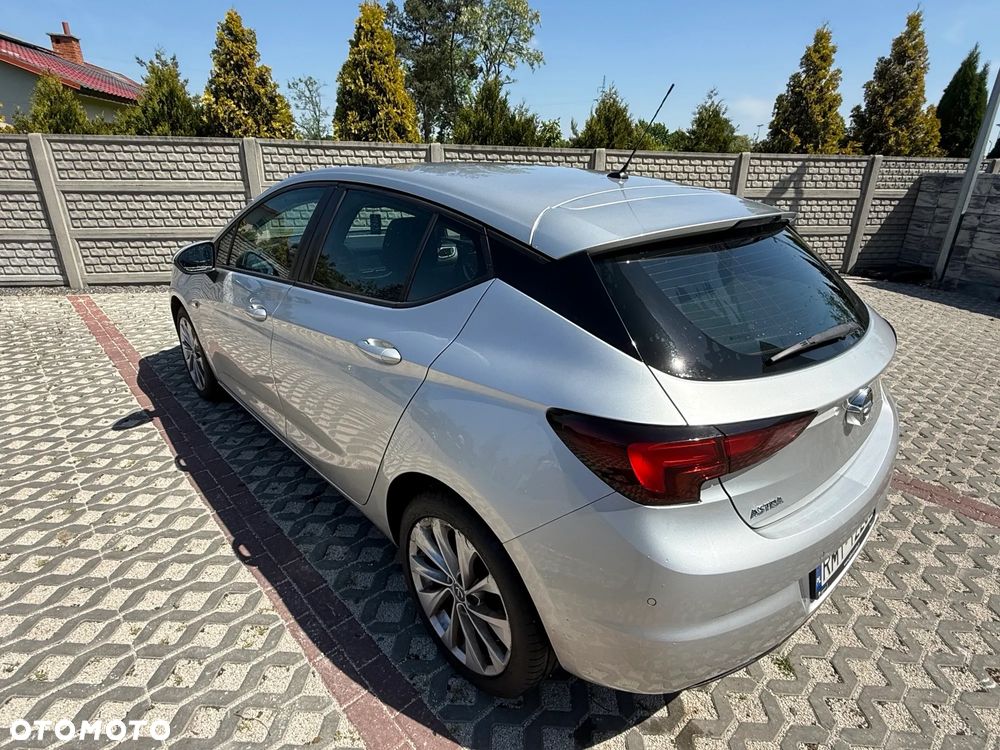 Opel Astra - 4