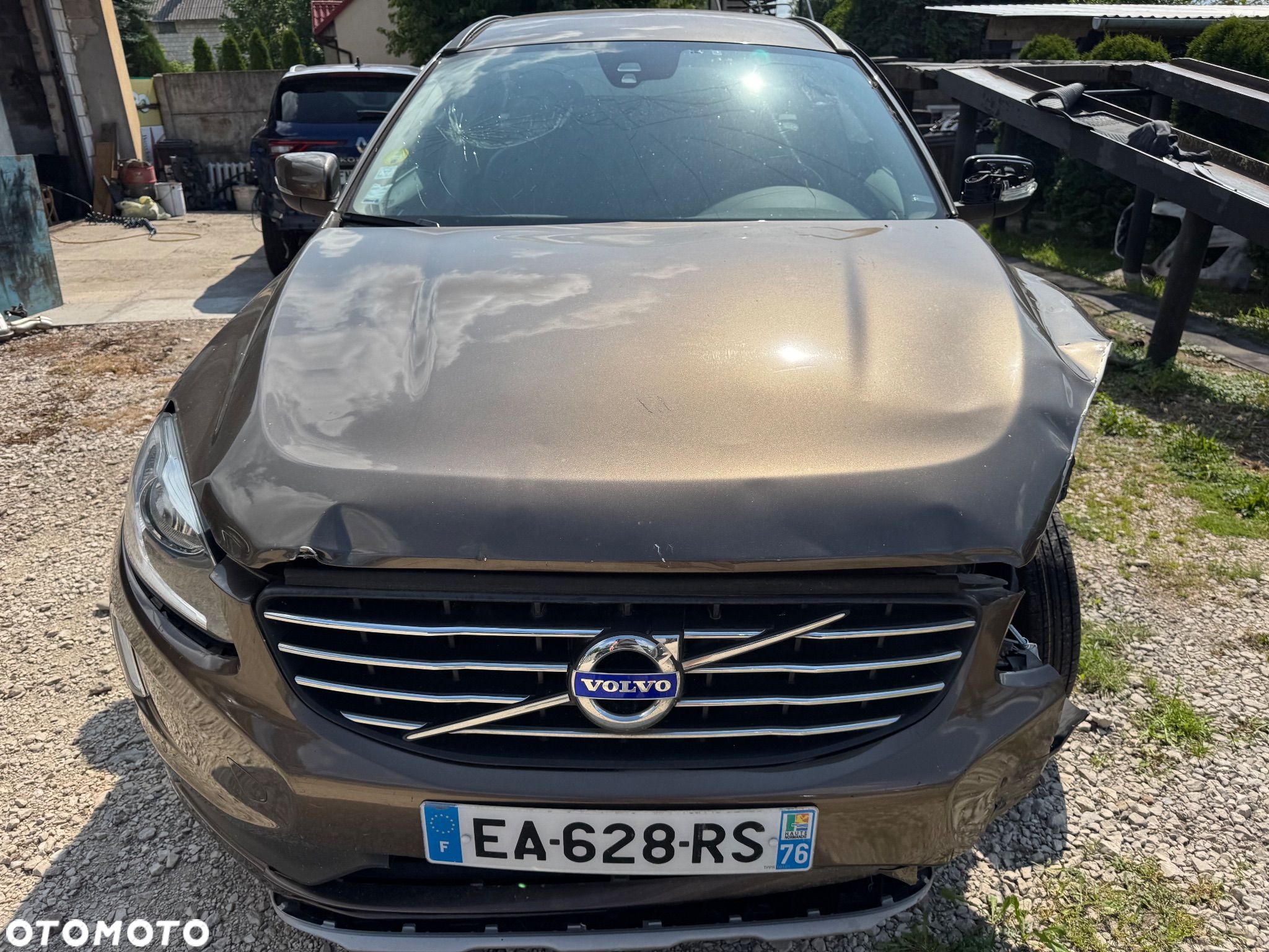 Volvo XC 60 D3 Drive-E Momentum - 1