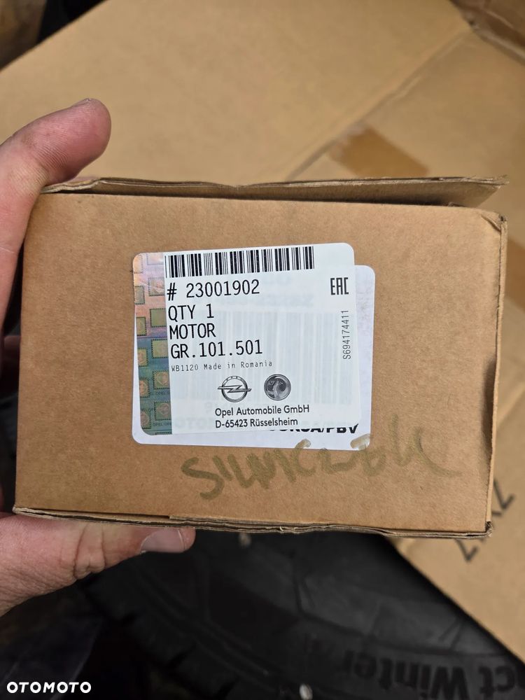 Silnik Silniczek wycieraczki szyby przedniej Opel CORSA C TIGRA B 23001902 Silnik wycieraczek  OPEL Combo Corsa C - 8