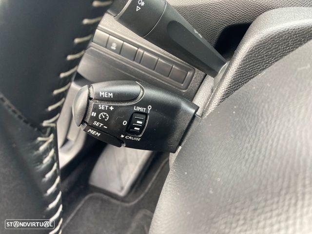 Peugeot 308 1.5 BlueHDi Active Pack - 16