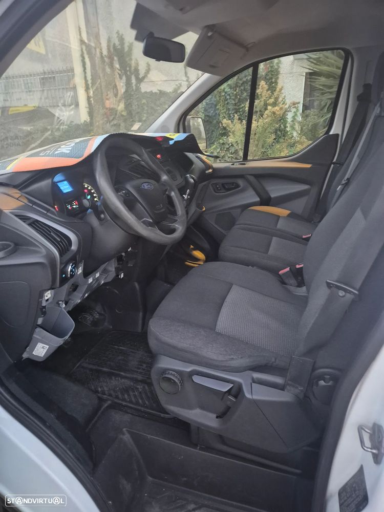 Ford Transit - 6