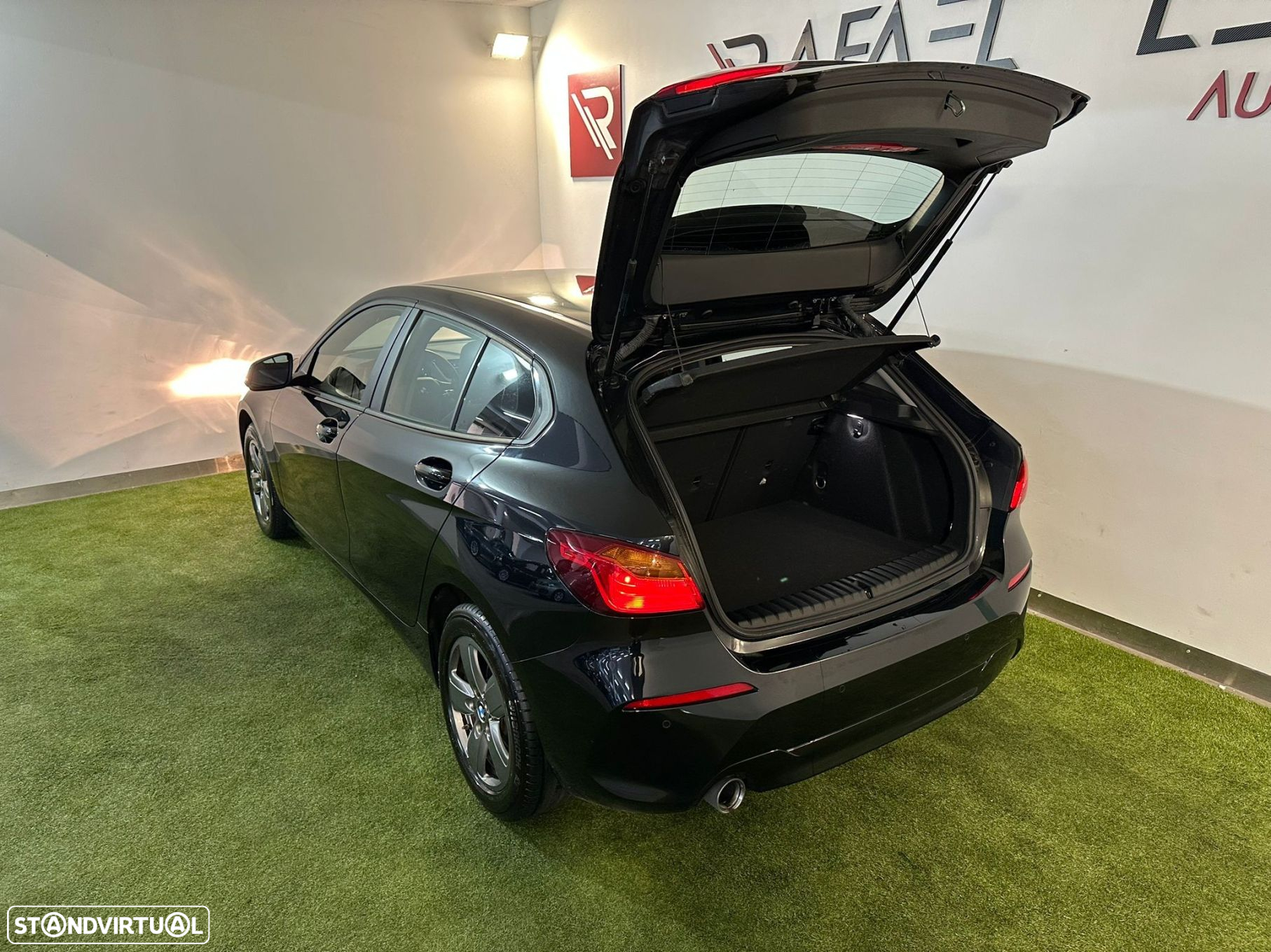 BMW 116 d Advantage - 29