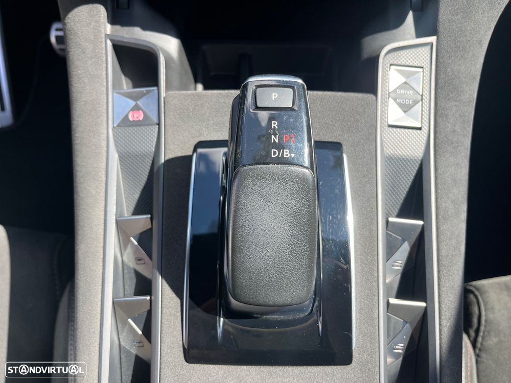 DS DS7 Crossback E-Tense Performance Line EAT8 - 43