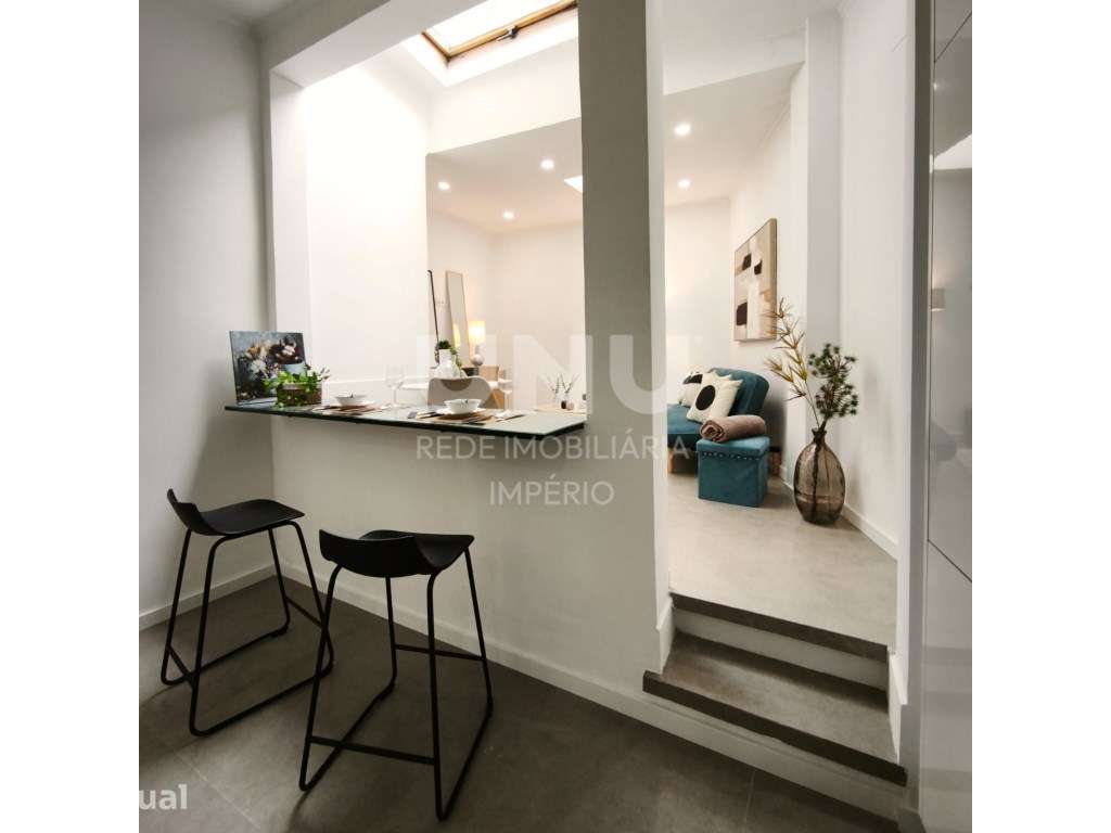 Apartamento T3 1º Andar Totalmente Remodelado em Penha de França - Grande imagem: 5/21