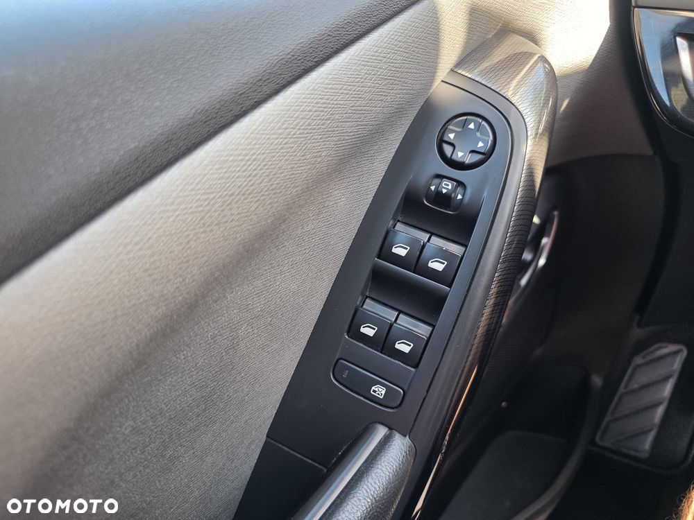 Citroën C4 Picasso 2.0 BlueHDi Exclusive - 17