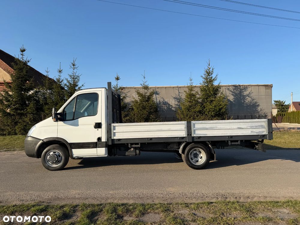Iveco 35C13 * 2.3 / 130KM * Skrzyniowy * Rama * Rozstaw osi: 3.7m * - 8