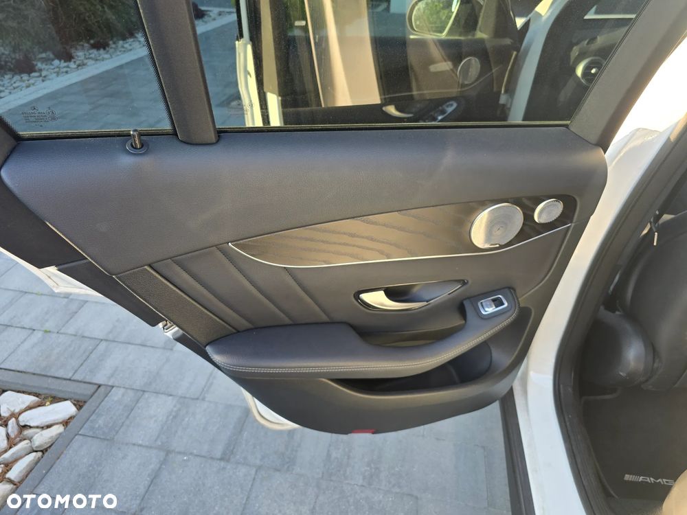 Mercedes-Benz GLC 220 d - 15