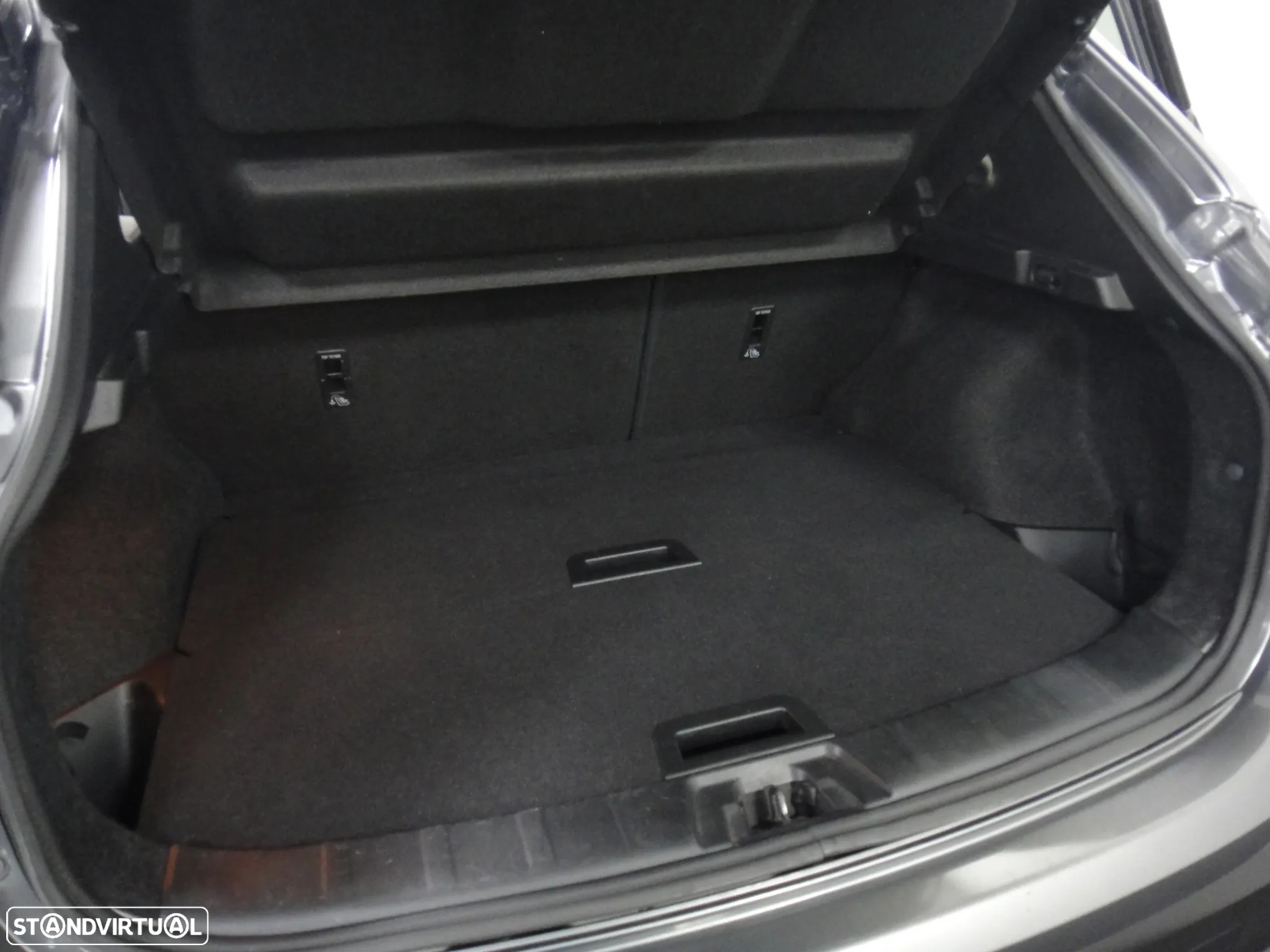 Nissan Qashqai 1.5 dCi N-Connecta - 14