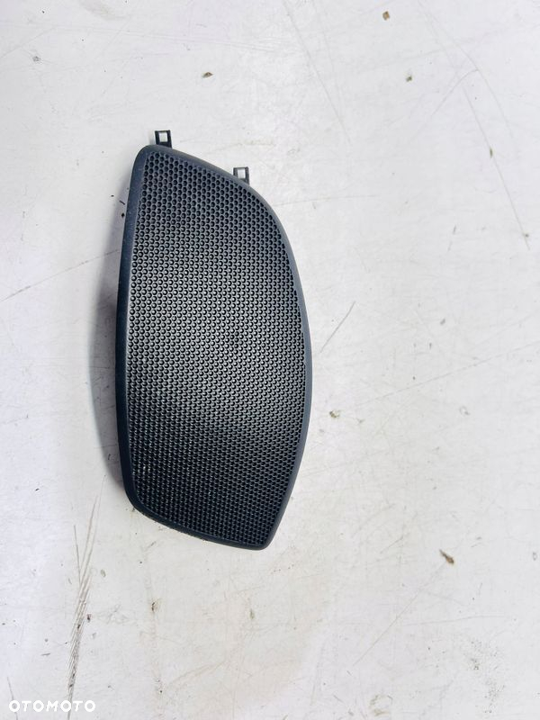 MASKOWNICA GŁOŚNIKA DRZWI LEWY PRZÓD AUDI A1 8X 8X0035423