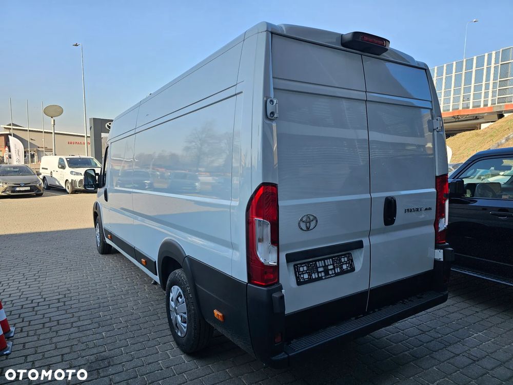 Toyota Proace MAX - 7