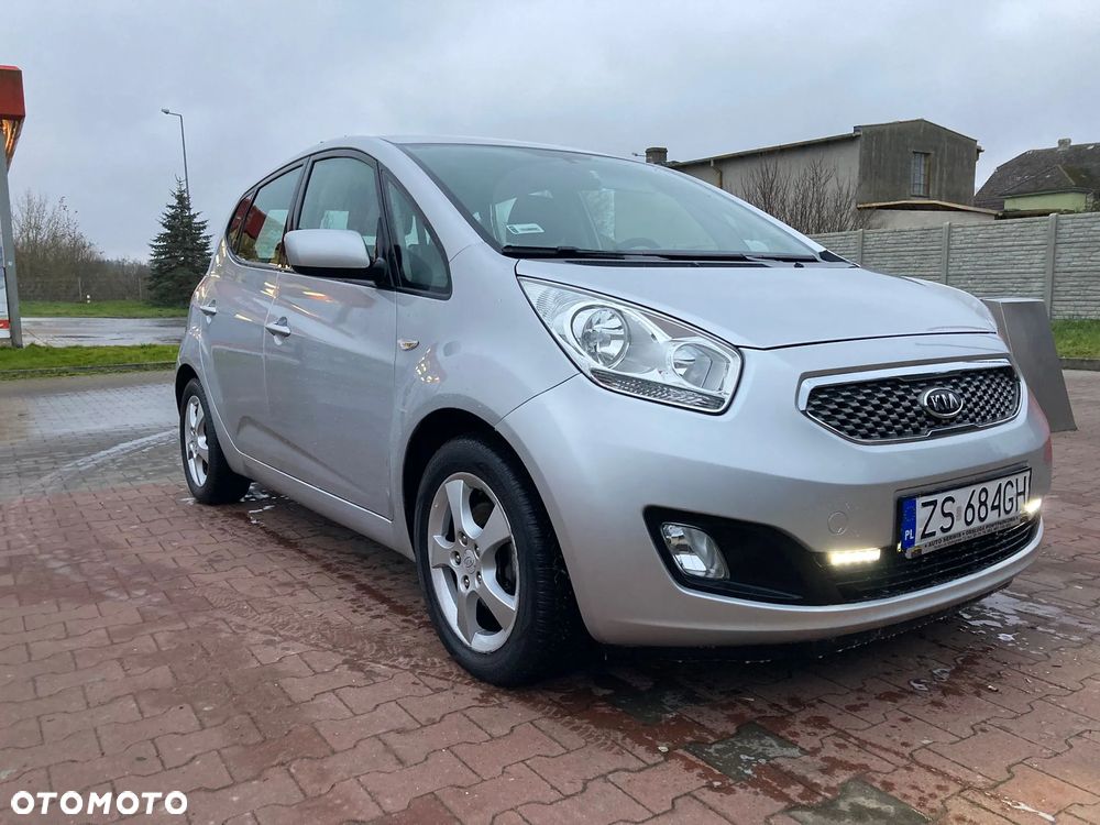 Kia Venga 1.4 CRDi S - 2
