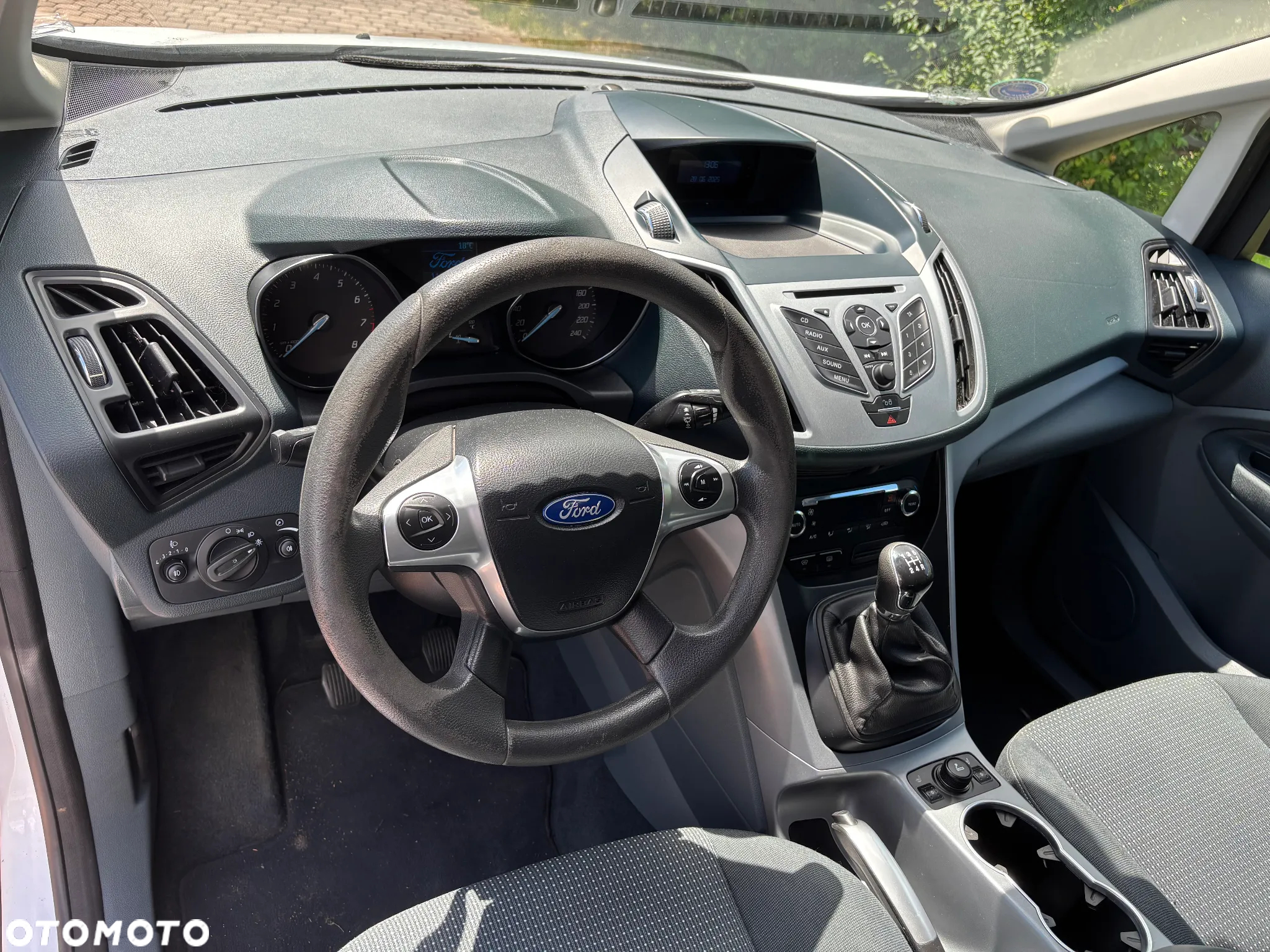 Ford C-MAX 1.6 Ti-VCT SYNC Edition - 13
