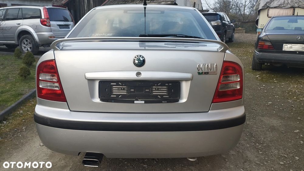 Skoda Octavia 1.8T RS - 12