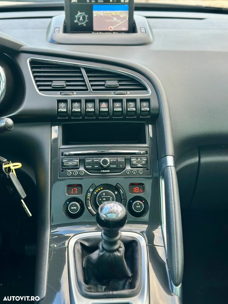 Peugeot 3008 - 14