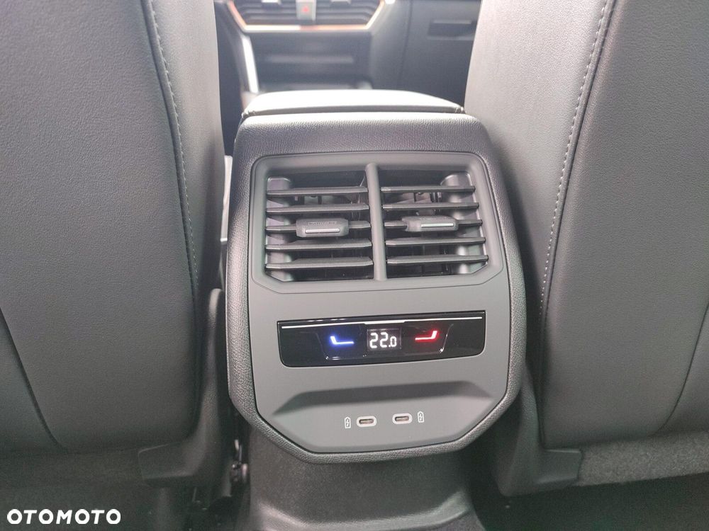 Cupra Formentor 1.5 eTSI mHEV DSG - 24