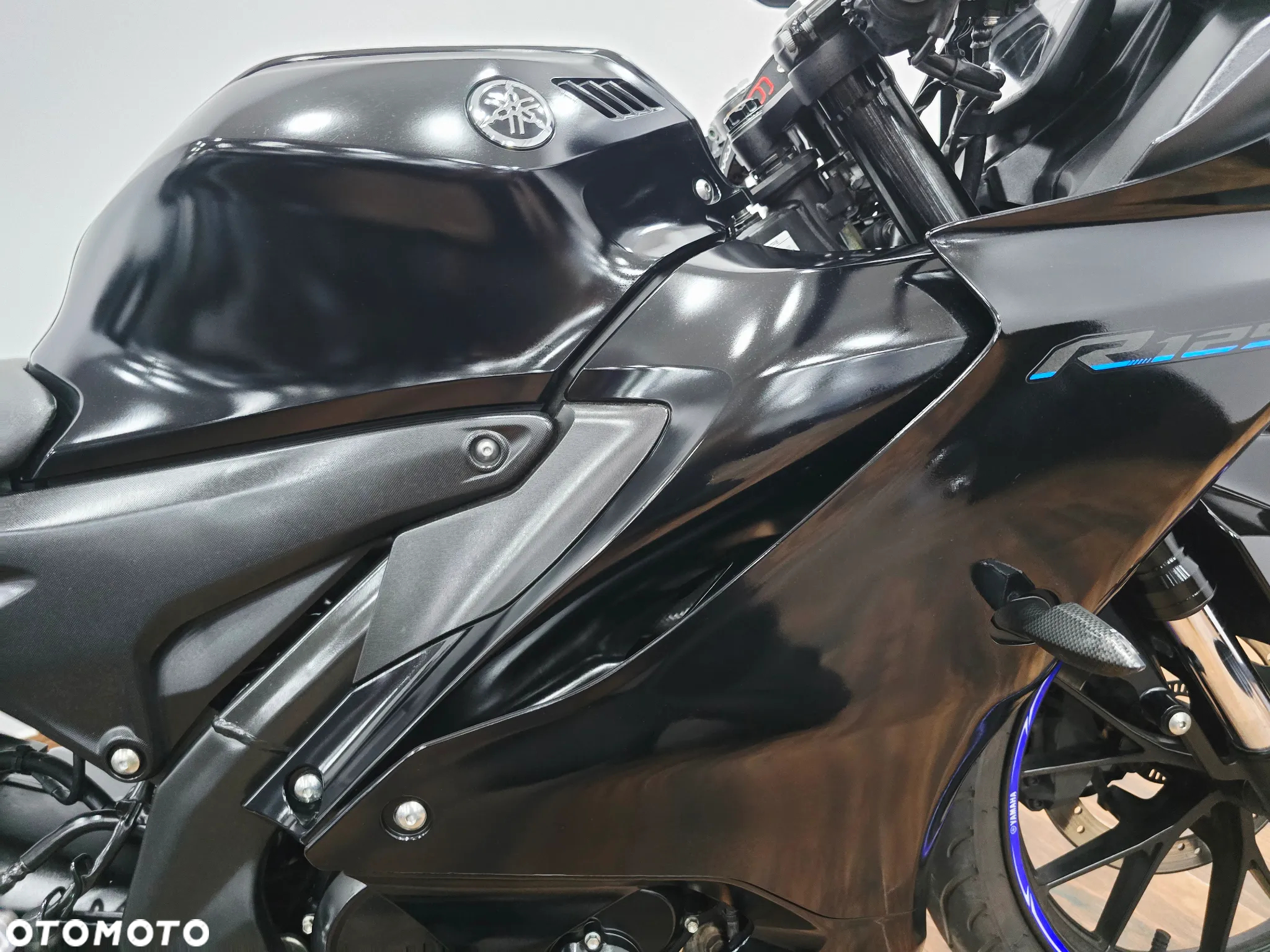 Yamaha YZF - 26