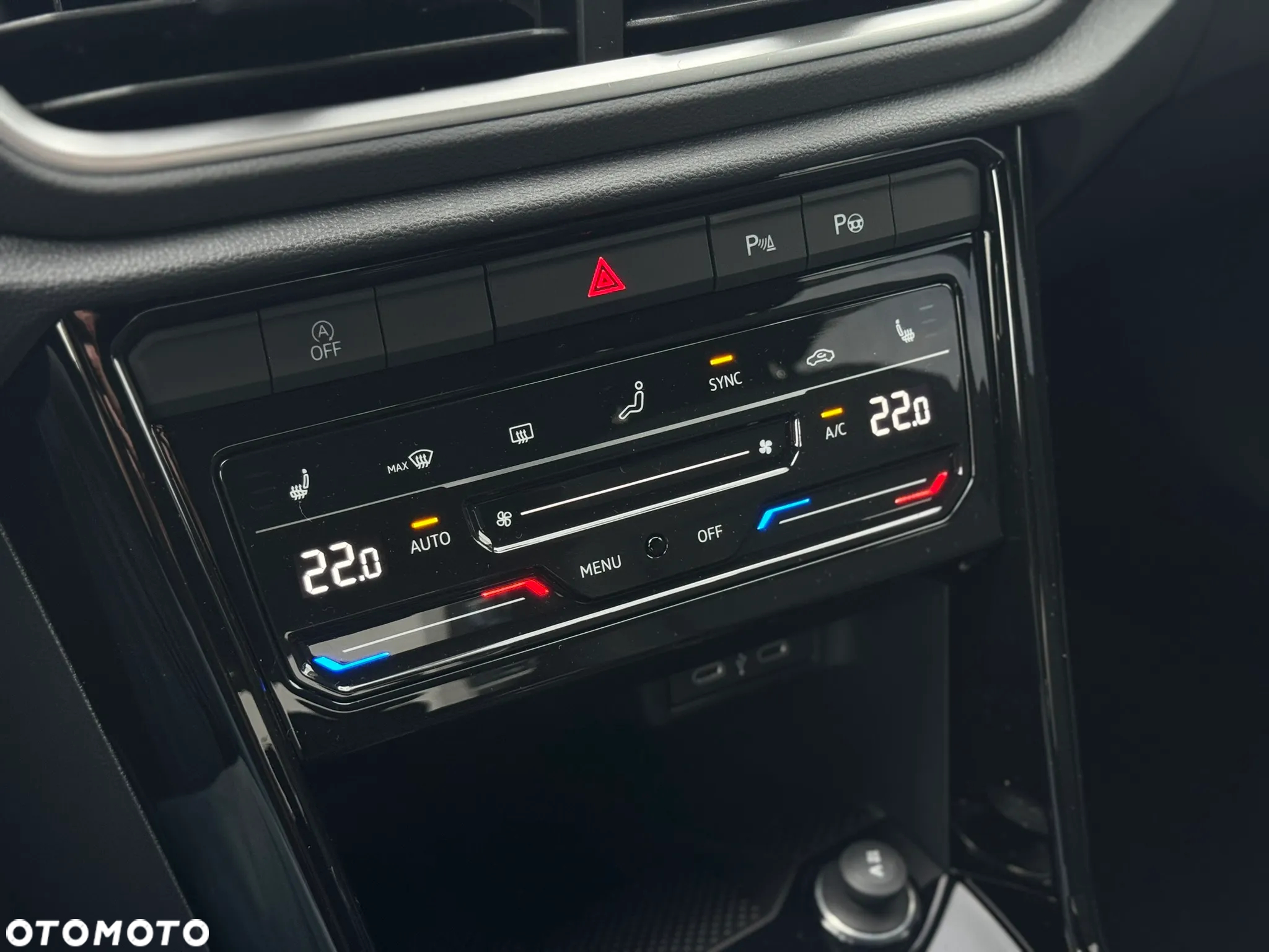 Volkswagen T-Roc 1.5 TSI R-Line Plus DSG - 17