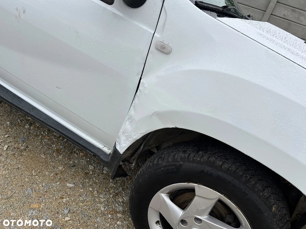 Dacia Duster 1.5 dCi Laureate 4x4 - 27