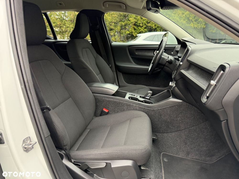 Volvo XC 40 T3 Momentum - 15