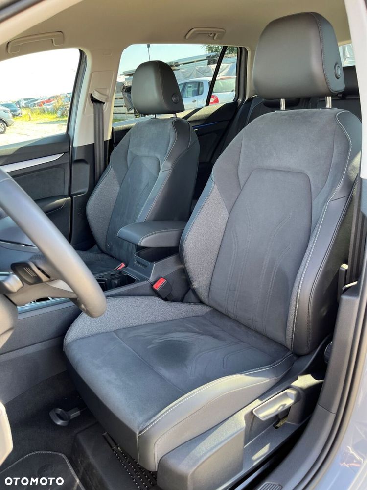 Volkswagen Golf - 7