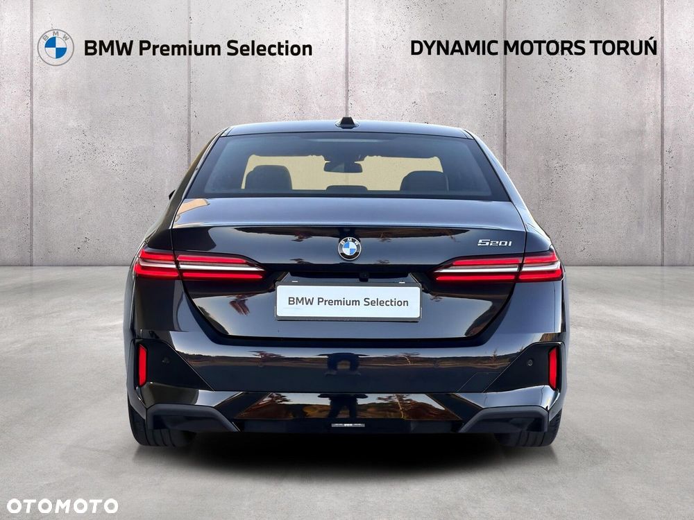 BMW Seria 5 - 8