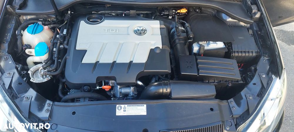 Volkswagen Golf Variant 2.0 TDI DPF Exclusive - 8