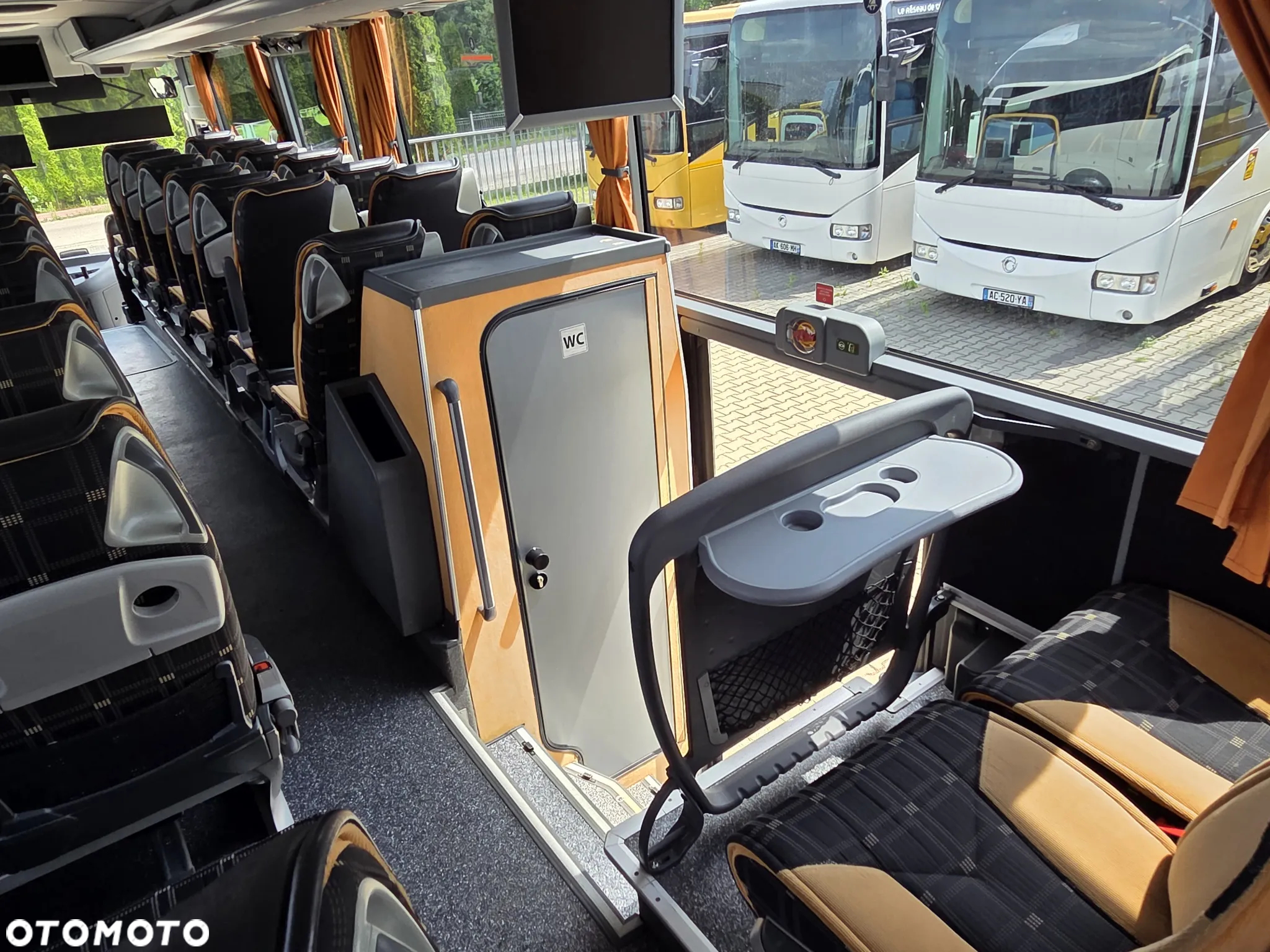 Mercedes-Benz TOURISMO RHD-L 14 METRÓW/ 61 MIEJSC LUXLINE / WC - 38
