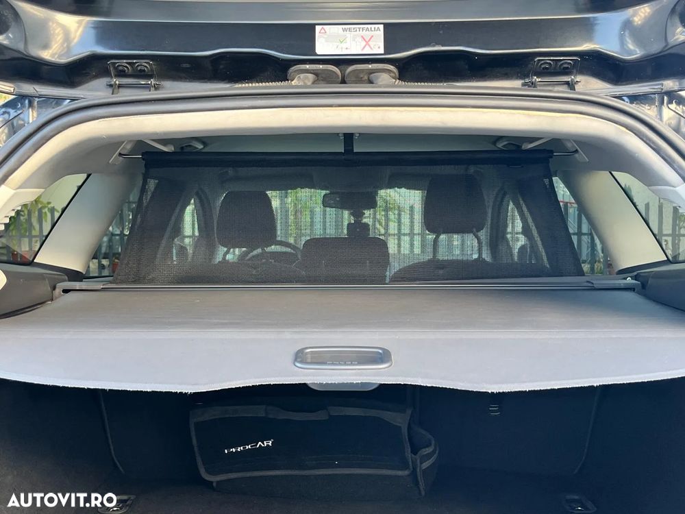 Ford Focus 2.0 TDCI DPF Powershift Titanium - 33