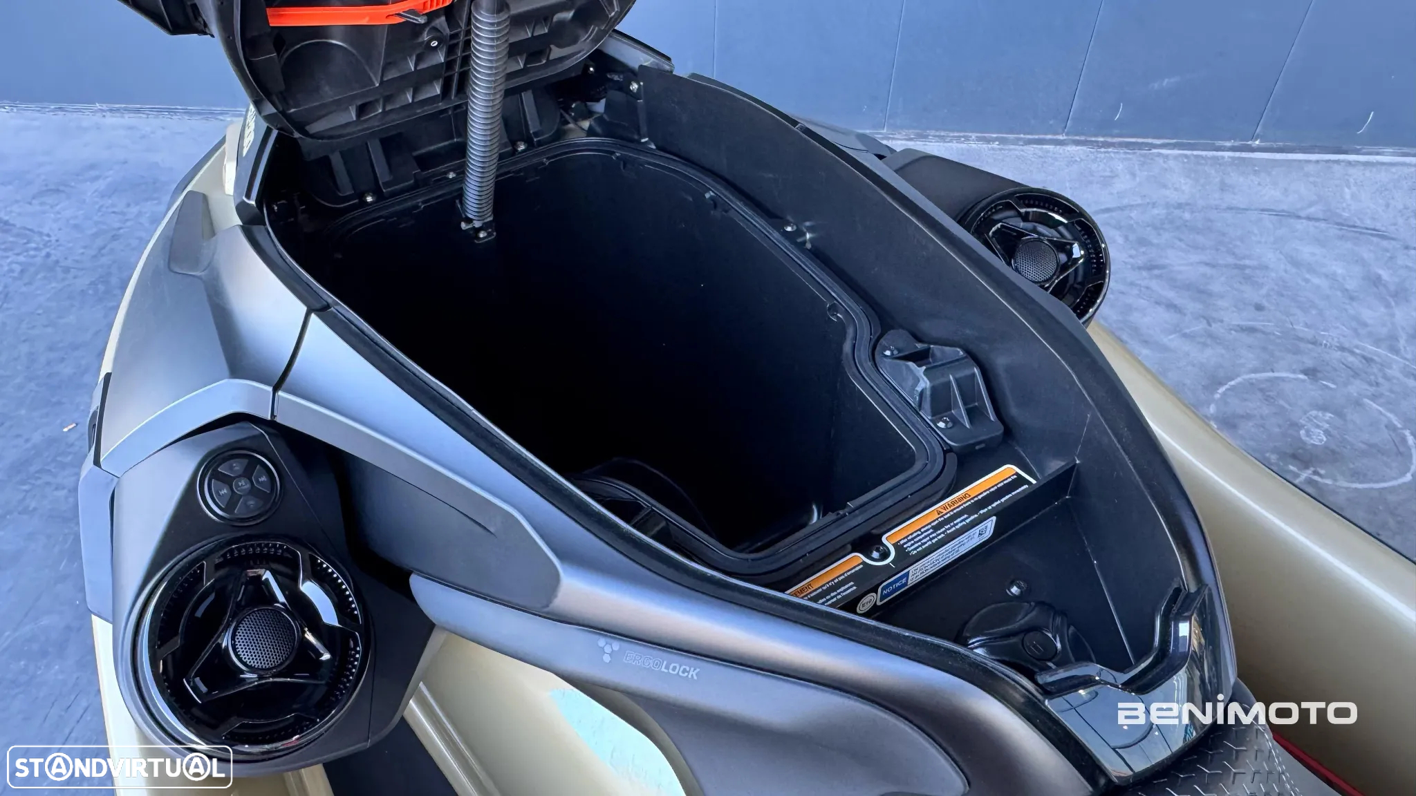 Sea-Doo RXT-X RS 325 - 17