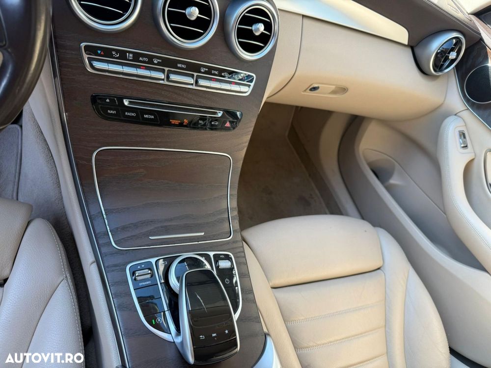 Mercedes-Benz C 220 d 4MATIC Aut. - 11