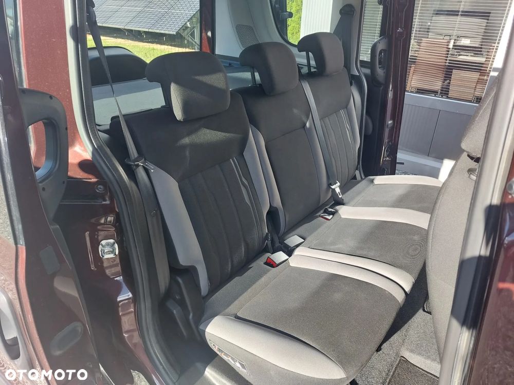 Fiat Doblo 1.4 16V Pop - 28